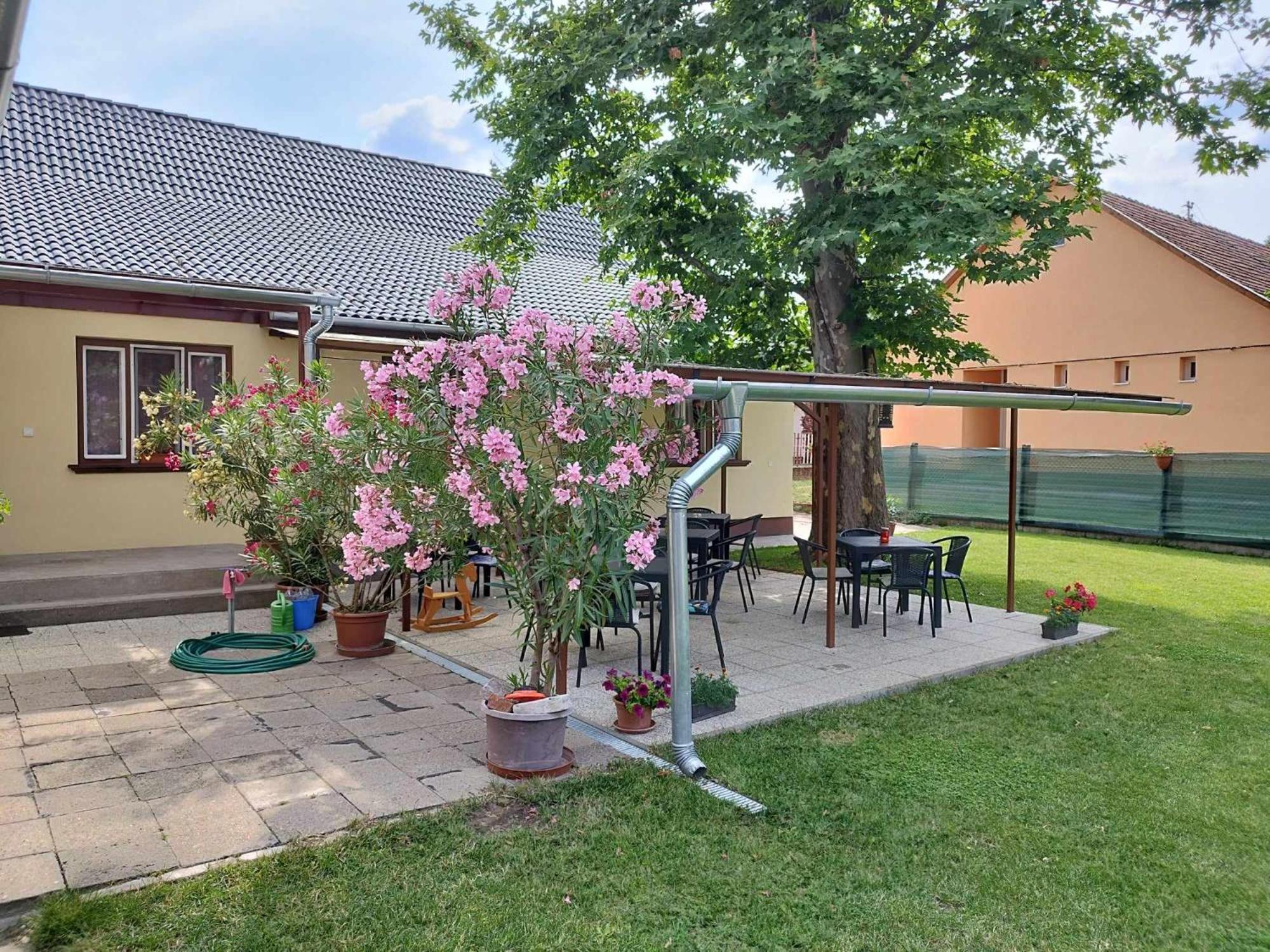 Tartos Szegfu Vendeghaz, Maganszallas Tazlar Exteriér fotografie